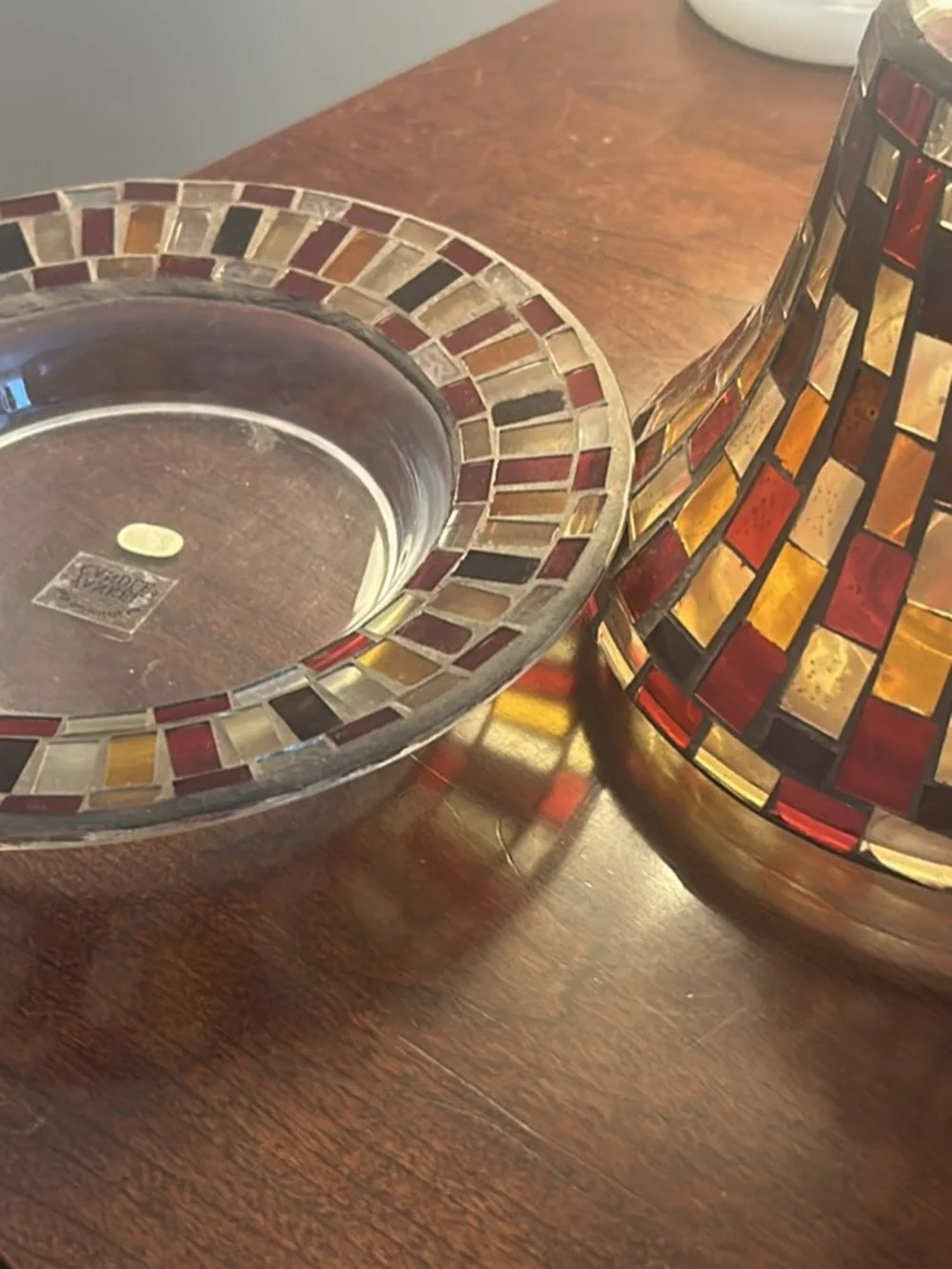 Decorative Mosaic Table Lamp Shade in Red and Gold